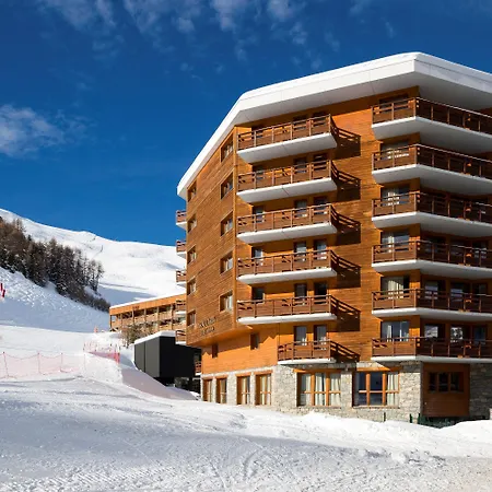 Araucaria & 4* La Plagne