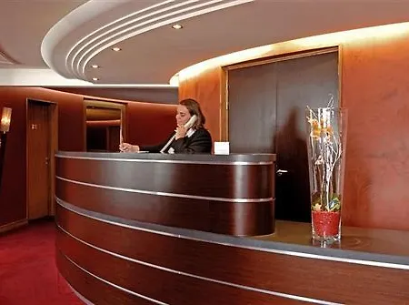 Araucaria & Otel