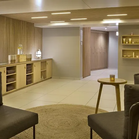 Otel Araucaria & 4*