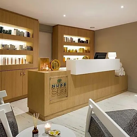 Araucaria & Hotel 4*