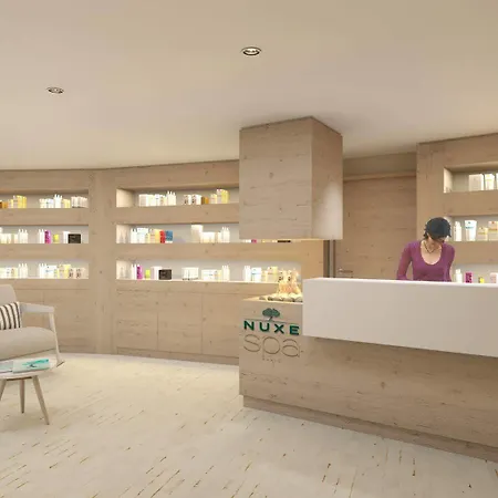 Araucaria & 4* 라 플라뉴